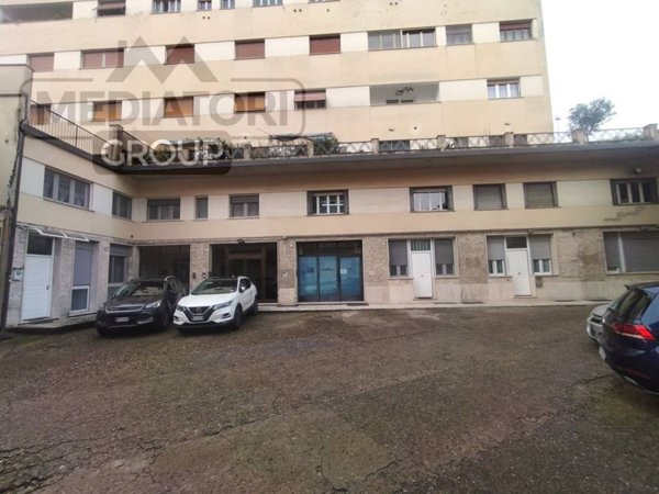 appartamento in vendita a Pistoia in zona Centro Città