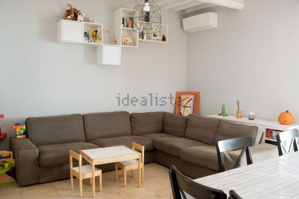 casa indipendente in vendita a Pistoia