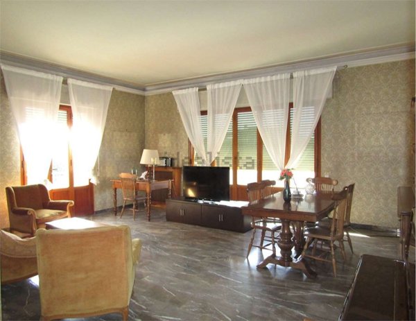 appartamento in vendita a Pistoia in zona Centro Città