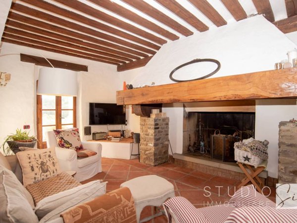 casa indipendente in vendita a Pistoia in zona San Felice