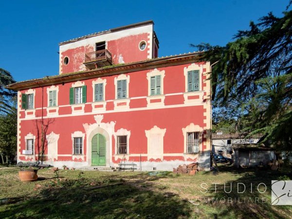 casa indipendente in vendita a Pistoia in zona Stadio