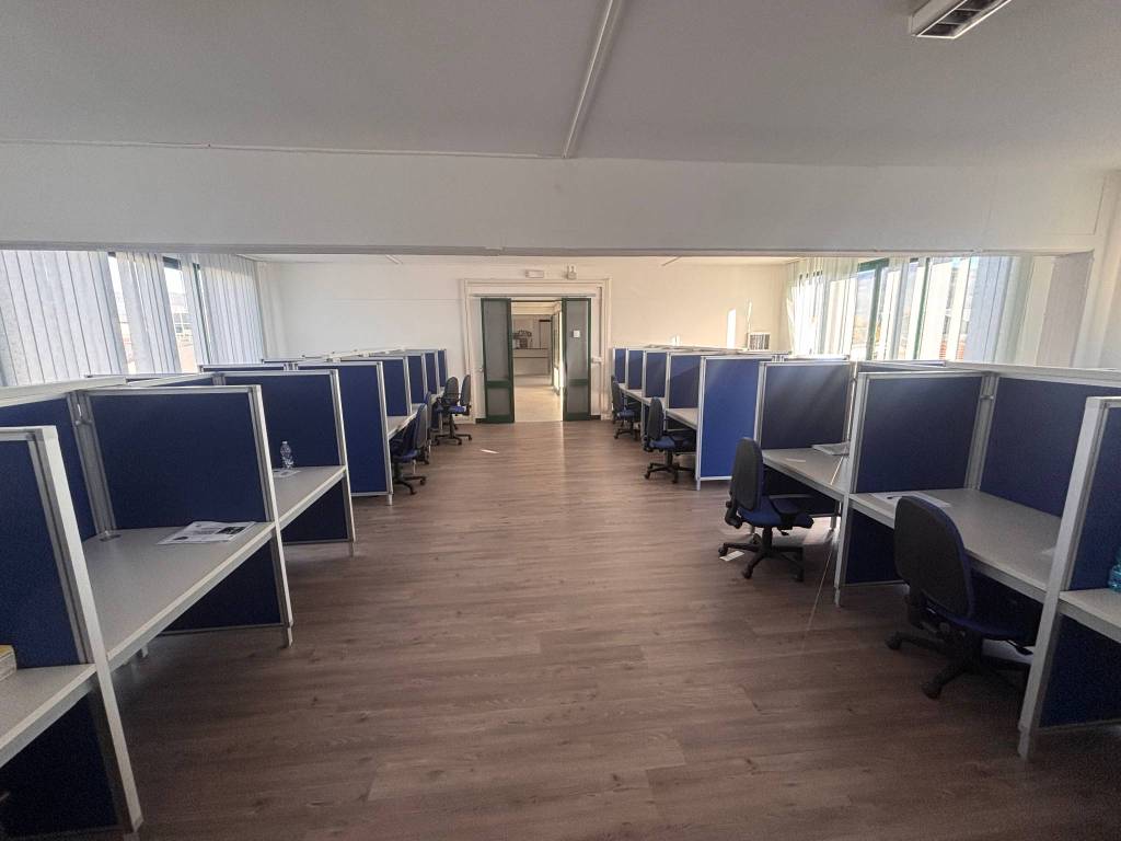 ufficio in vendita a Pistoia