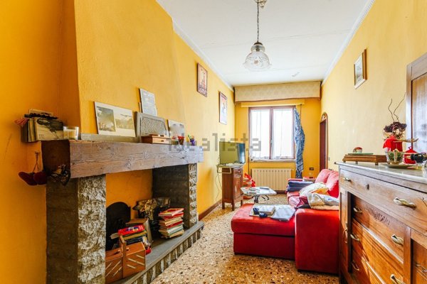 casa indipendente in vendita a Pistoia