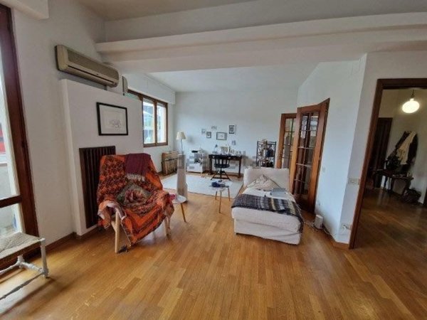 appartamento in vendita a Pistoia in zona Stadio