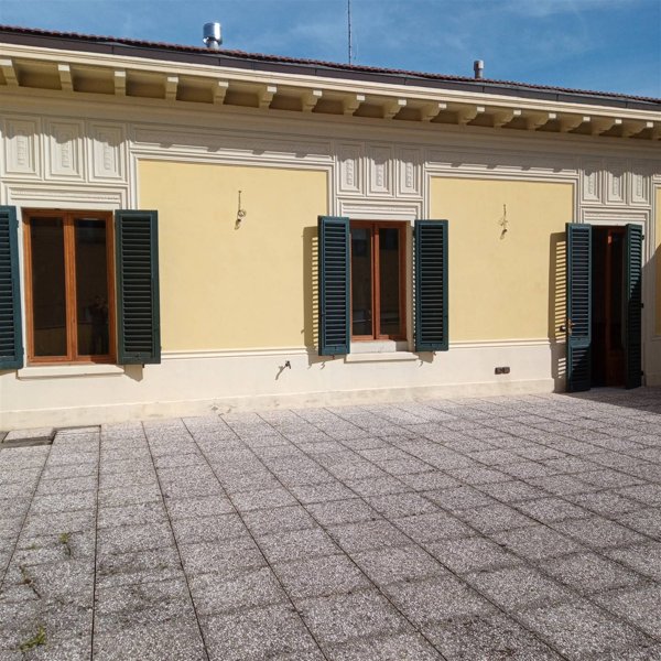 appartamento in vendita a Pistoia in zona Centro Città