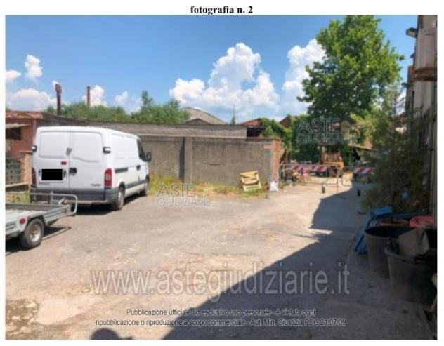 negozio in vendita a Pistoia