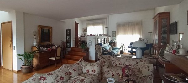 appartamento in vendita a Pistoia in zona Stadio