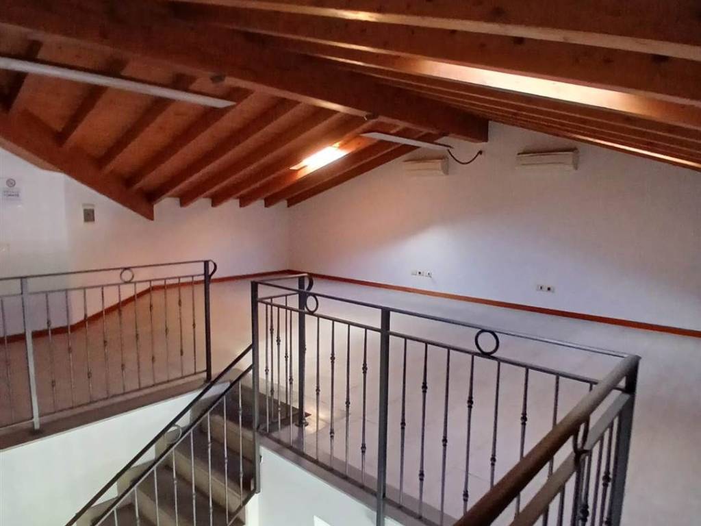 casa semindipendente in vendita a Pistoia