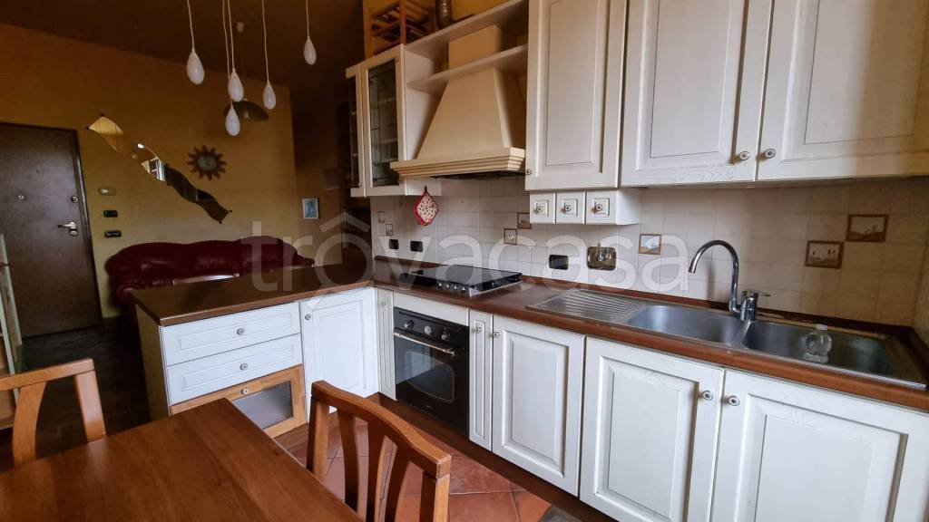 appartamento in vendita a Pistoia in zona Centro Città