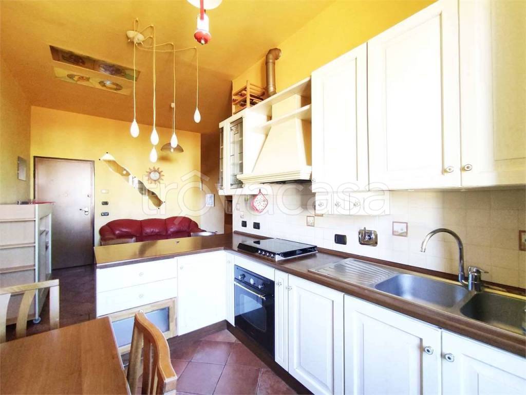 appartamento in vendita a Pistoia in zona Centro Città