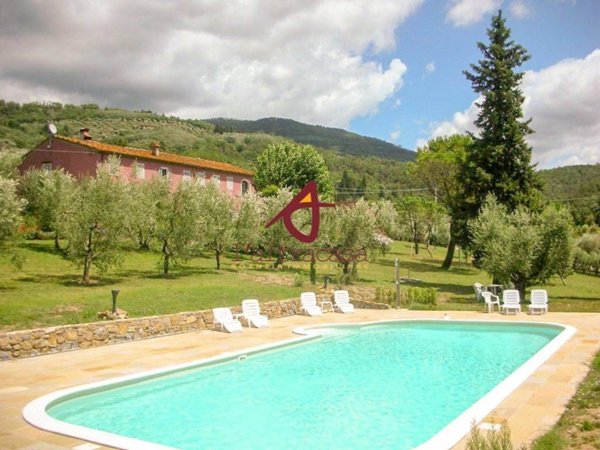 casale in vendita a Pistoia