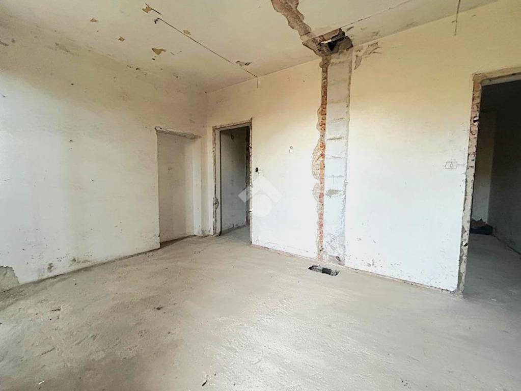 casa indipendente in vendita a Pistoia in zona Cireglio