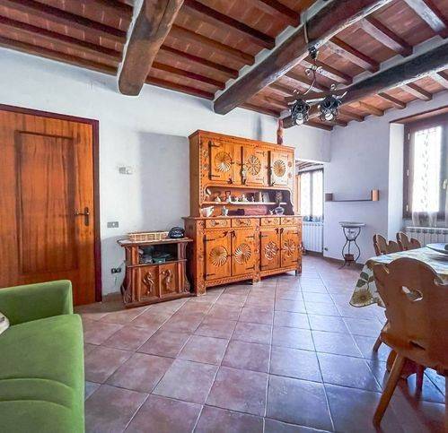 appartamento in vendita a Pistoia in zona Baggio