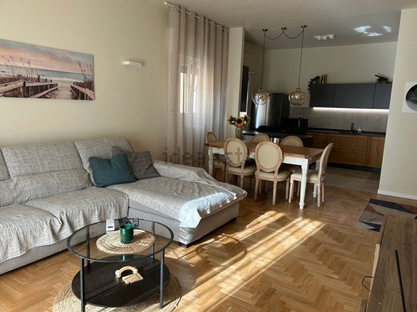 appartamento in vendita a Pistoia in zona Stadio