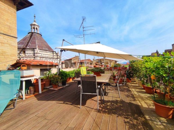 appartamento in vendita a Pistoia in zona Centro Città