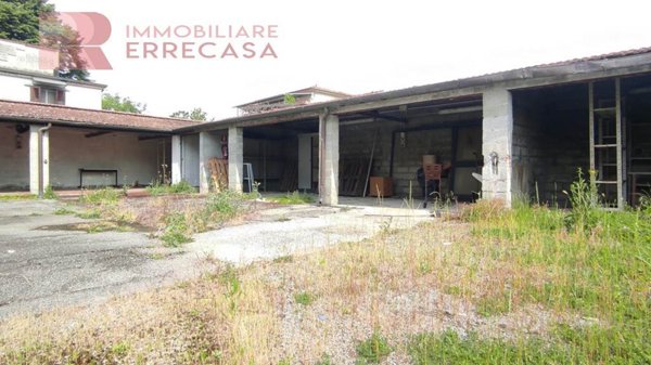 ufficio in vendita a Pistoia