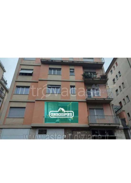 appartamento in vendita a Pistoia in zona Centro Città