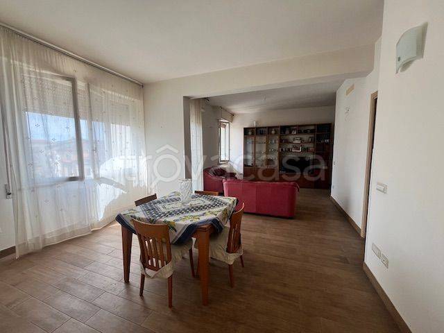 appartamento in vendita a Pistoia in zona Centro Città