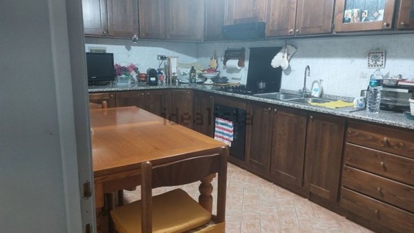 casa indipendente in vendita a Pistoia in zona Bottegone