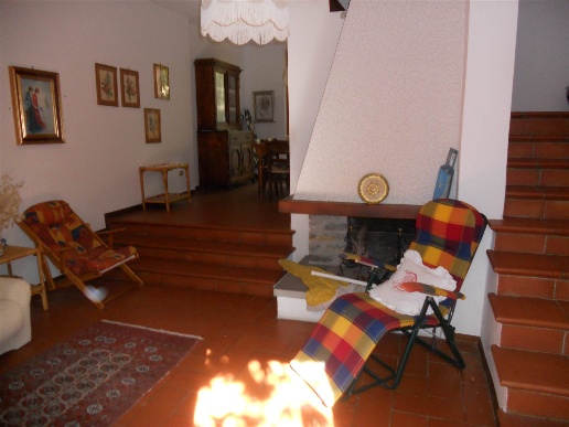 casa indipendente in vendita a Pistoia in zona Sammommè