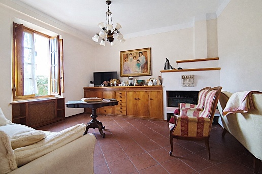 casa indipendente in vendita a Pistoia