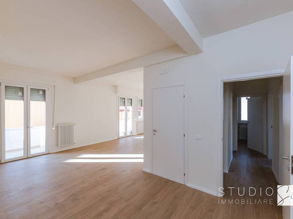 appartamento in vendita a Pistoia in zona Centro Città