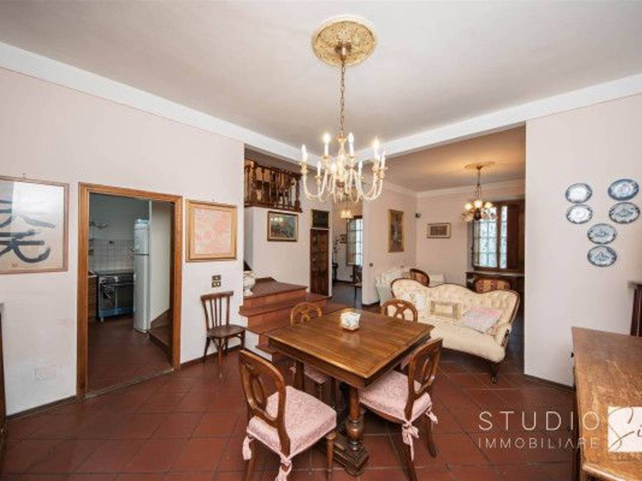 casa indipendente in vendita a Pistoia in zona Centro Città