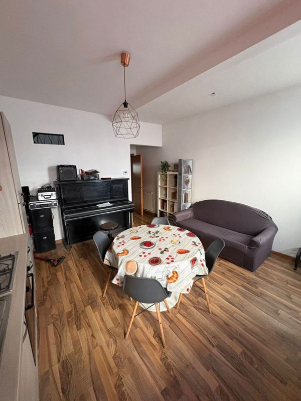 casa indipendente in vendita a Pistoia in zona Centro Città