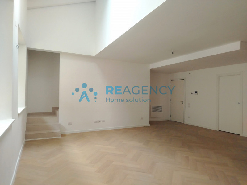 appartamento in vendita a Pistoia in zona Centro Città