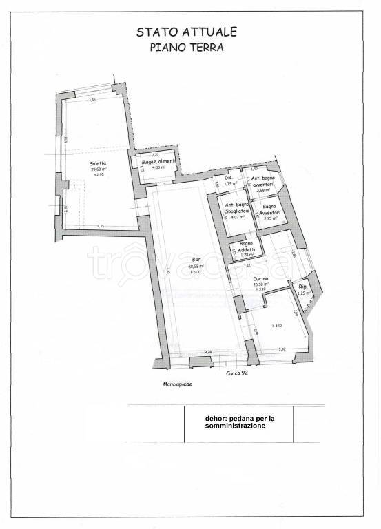 negozio in vendita a Pistoia in zona Centro Città