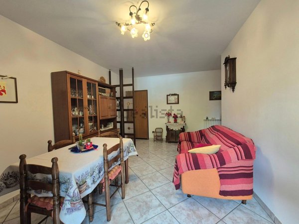 appartamento in vendita a Pistoia in zona Bottegone