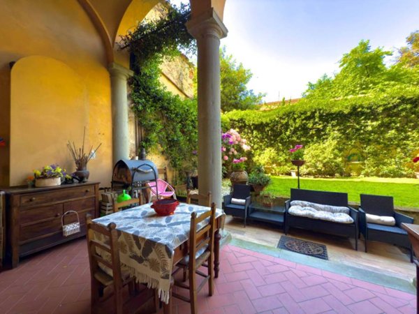 appartamento in vendita a Pistoia in zona Centro Città