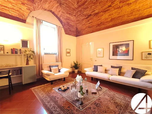 appartamento in vendita a Pistoia in zona Centro Città