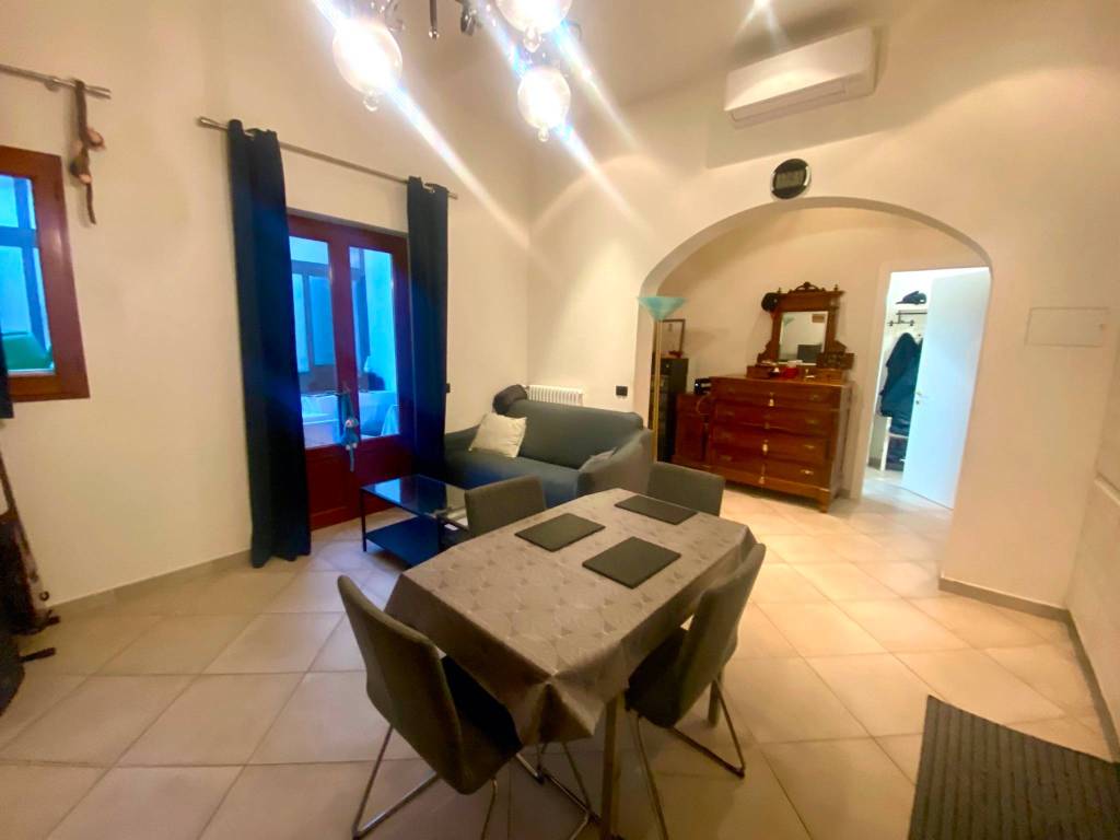 appartamento in vendita a Pistoia in zona Centro Città