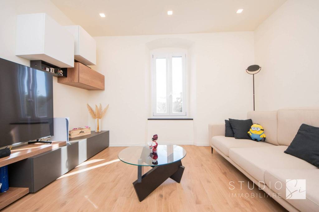 casa indipendente in vendita a Pistoia in zona Centro Città