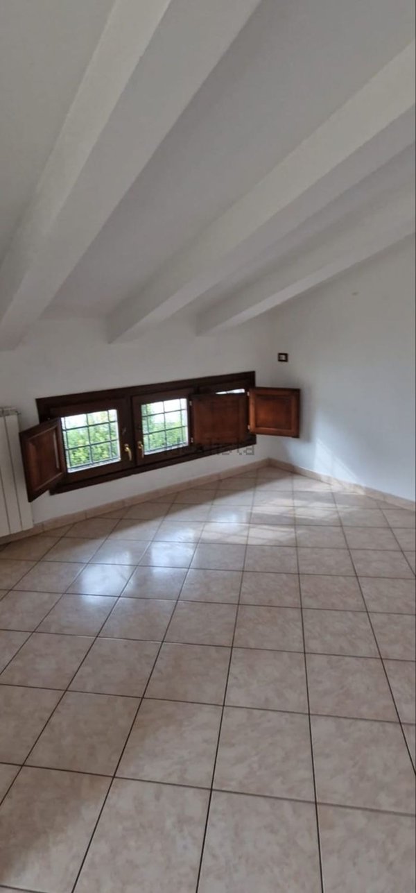 pentavano in vendita a Pistoia