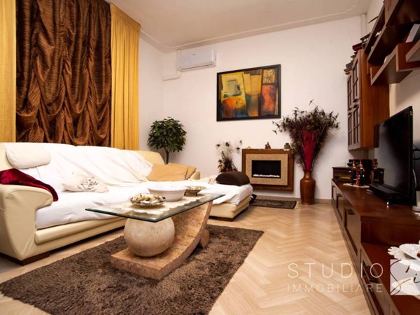 appartamento in vendita a Pistoia in zona Centro Città