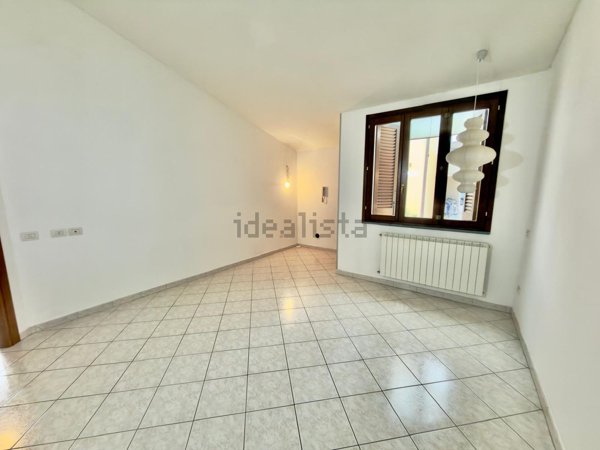 casa indipendente in vendita a Pistoia in zona Bottegone