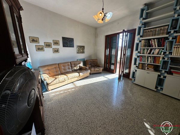 casa indipendente in vendita a Pistoia in zona Pontelungo