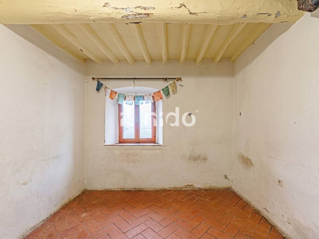 casa indipendente in vendita a Pistoia in zona Baggio