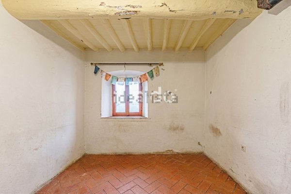 casa indipendente in vendita a Pistoia in zona Baggio