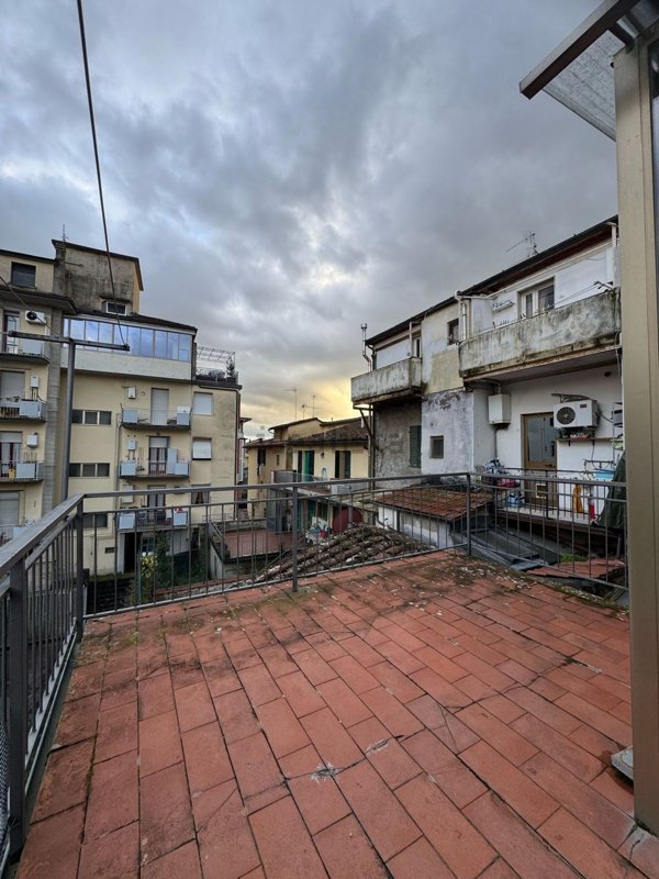 appartamento in vendita a Pistoia in zona Centro Città