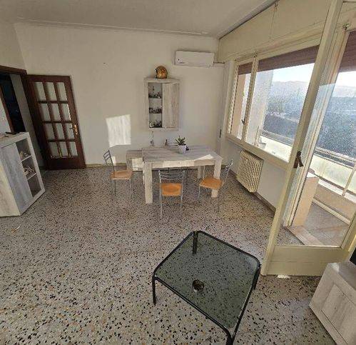 appartamento in vendita a Pistoia in zona Centro Città