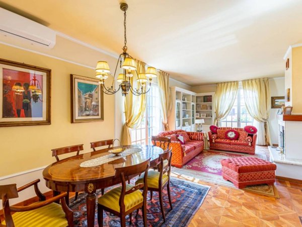 appartamento in vendita a Pistoia in zona Bottegone