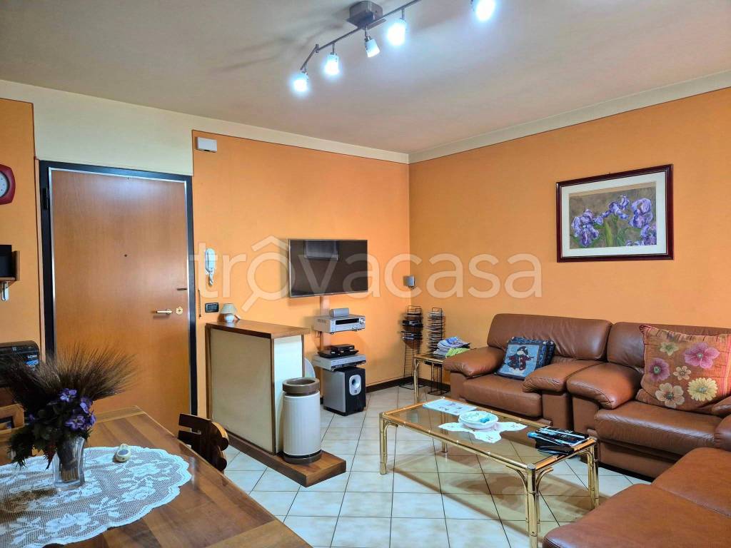 appartamento in vendita a Pistoia in zona Bottegone