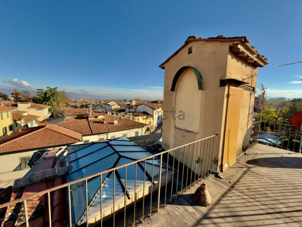 appartamento in vendita a Pistoia in zona Centro Città