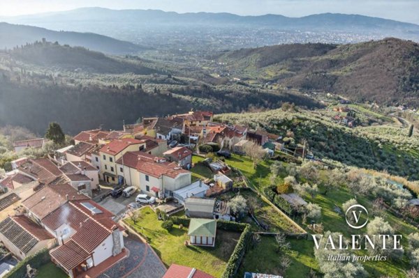 casa indipendente in vendita a Pistoia in zona Santomoro