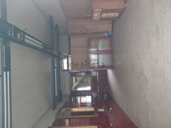 negozio in vendita a Pistoia