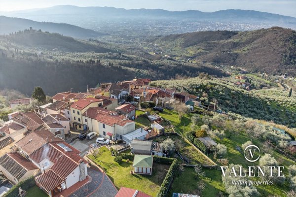 casa indipendente in vendita a Pistoia in zona Baggio