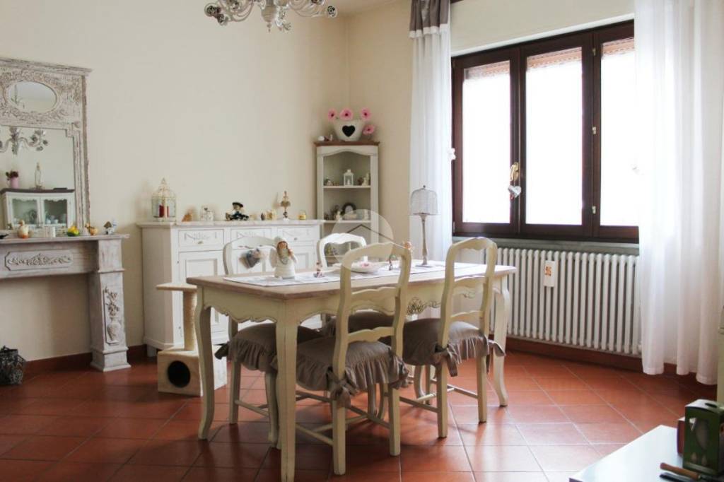 appartamento in vendita a Pistoia in zona Centro Città